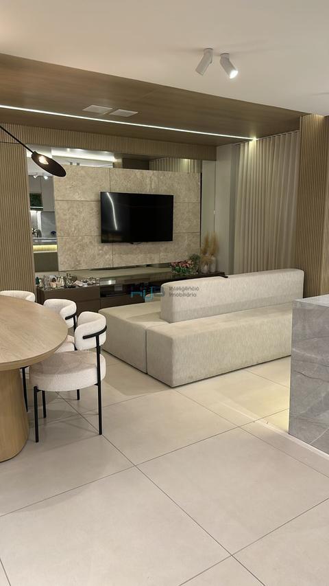 Apartamento à venda em Londrina, Santa Rosa, com 2 quartos, com 76 m², Liberty Towers